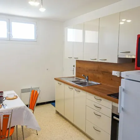 Les Cyclades-9 By Interhome